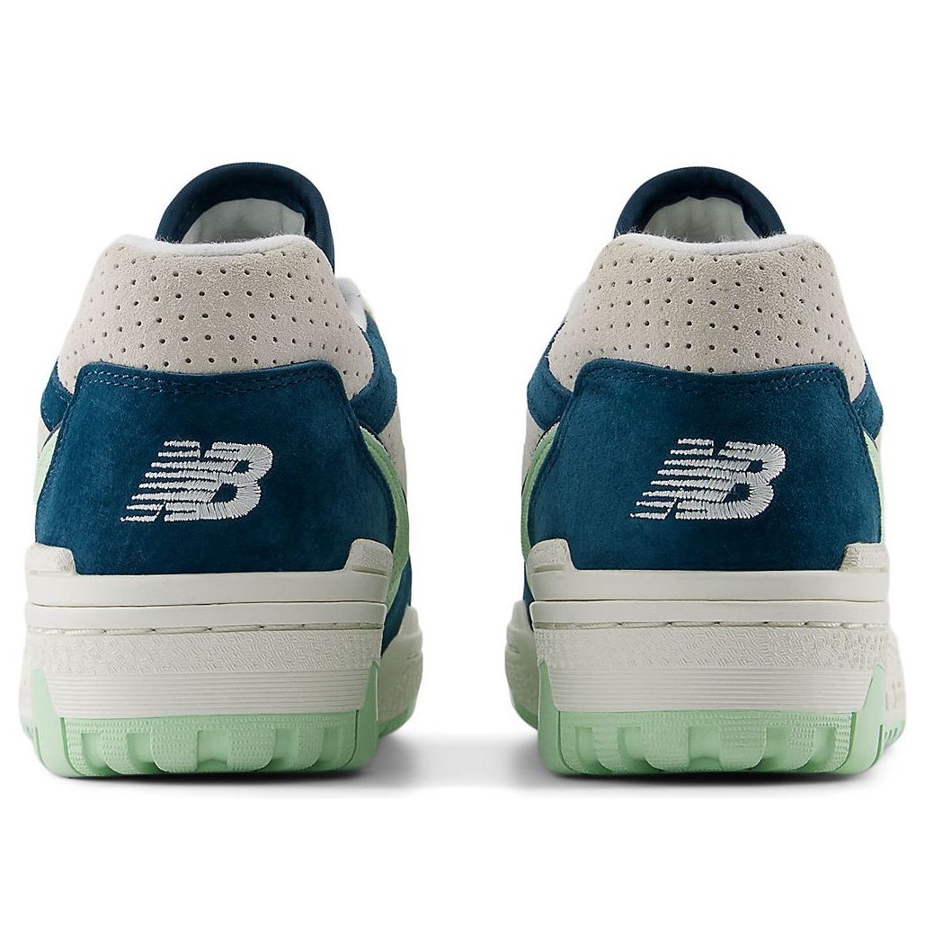 New Balance 550
