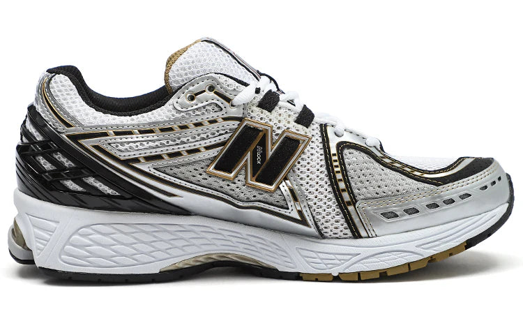 New Balance 1906R