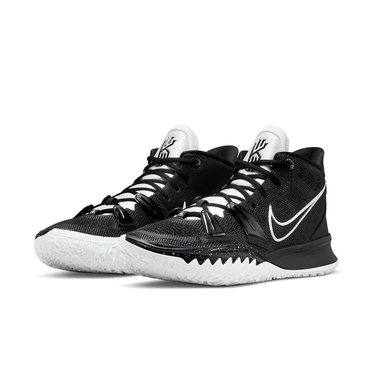 Nike Kyrie 7 TB