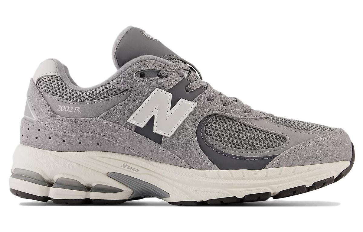 New Balance 2002R