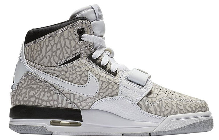Nike Jordan Legacy 312