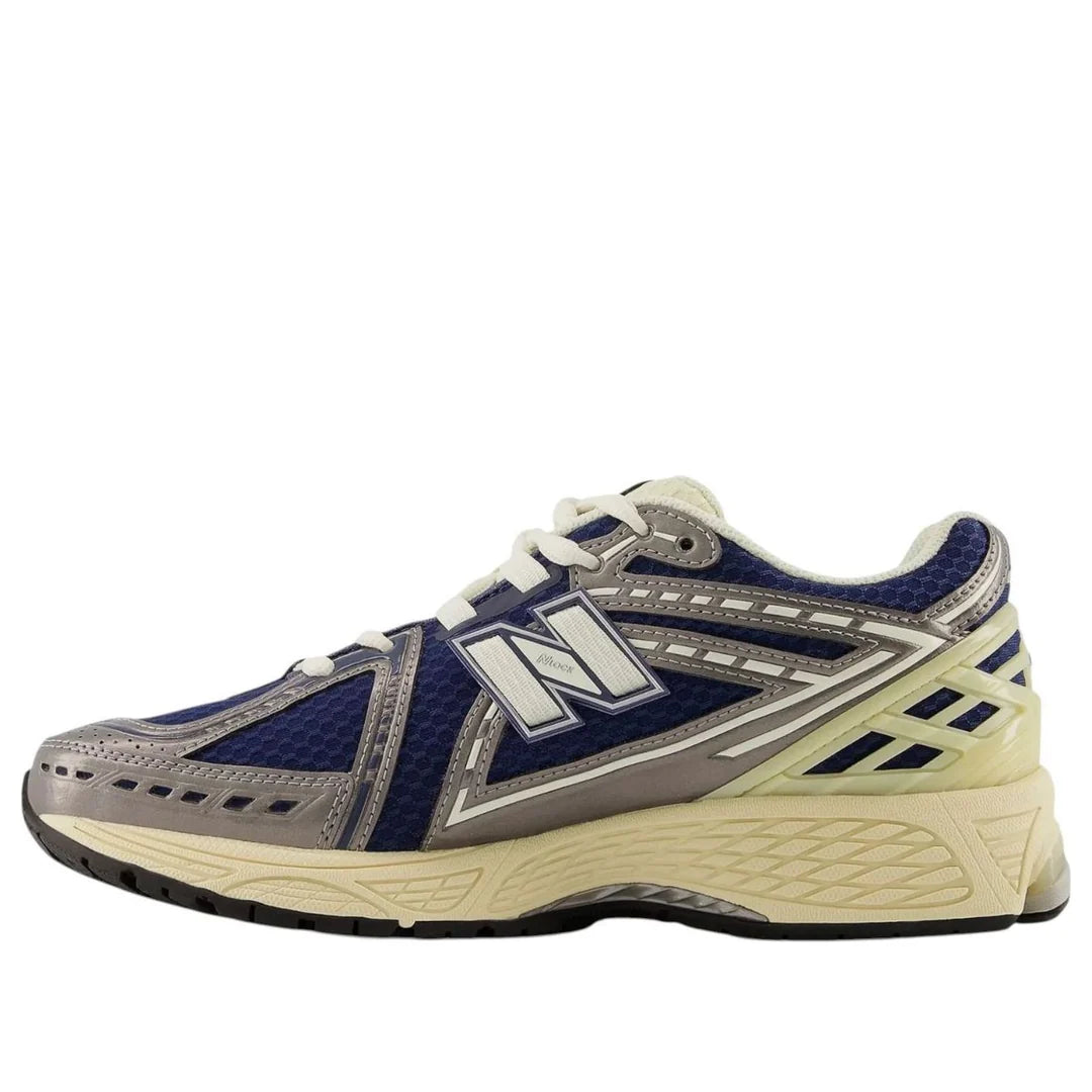 New Balance 1906R