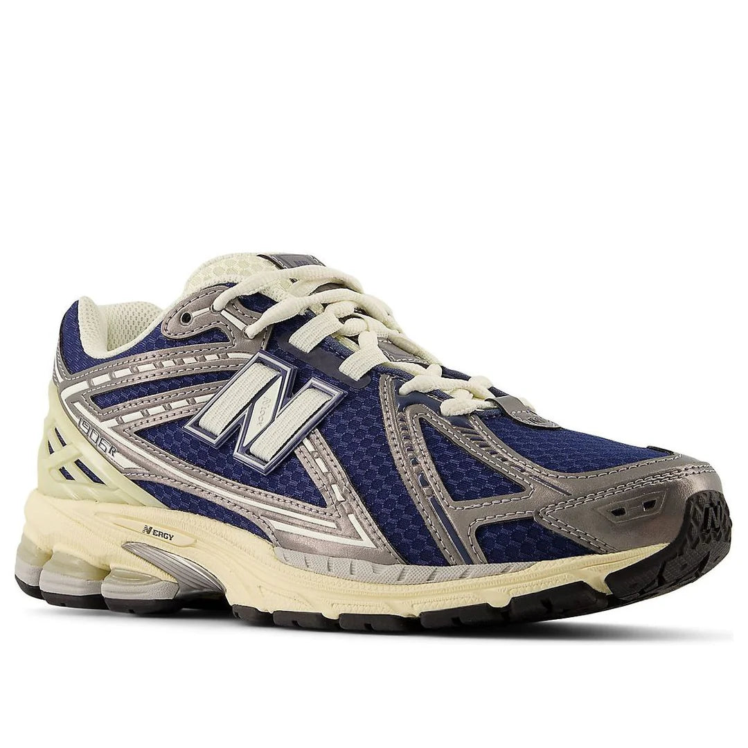New Balance 1906R