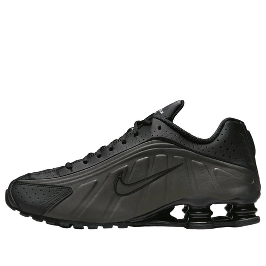 Nike Shox R4