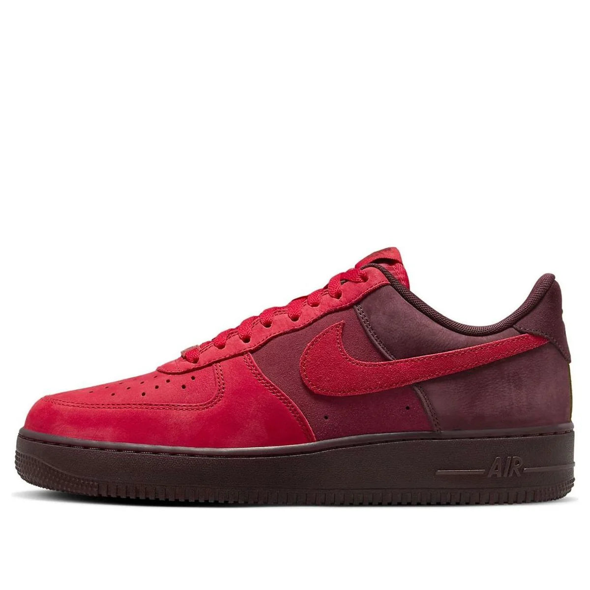 Nike Air Force 1 Low
Layers of Love