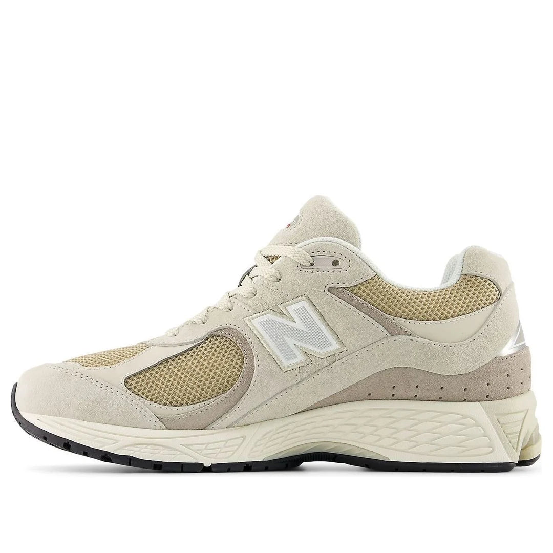 New Balance 2002R