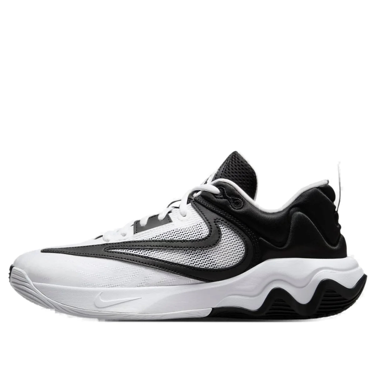 Nike Giannis Immortality 3