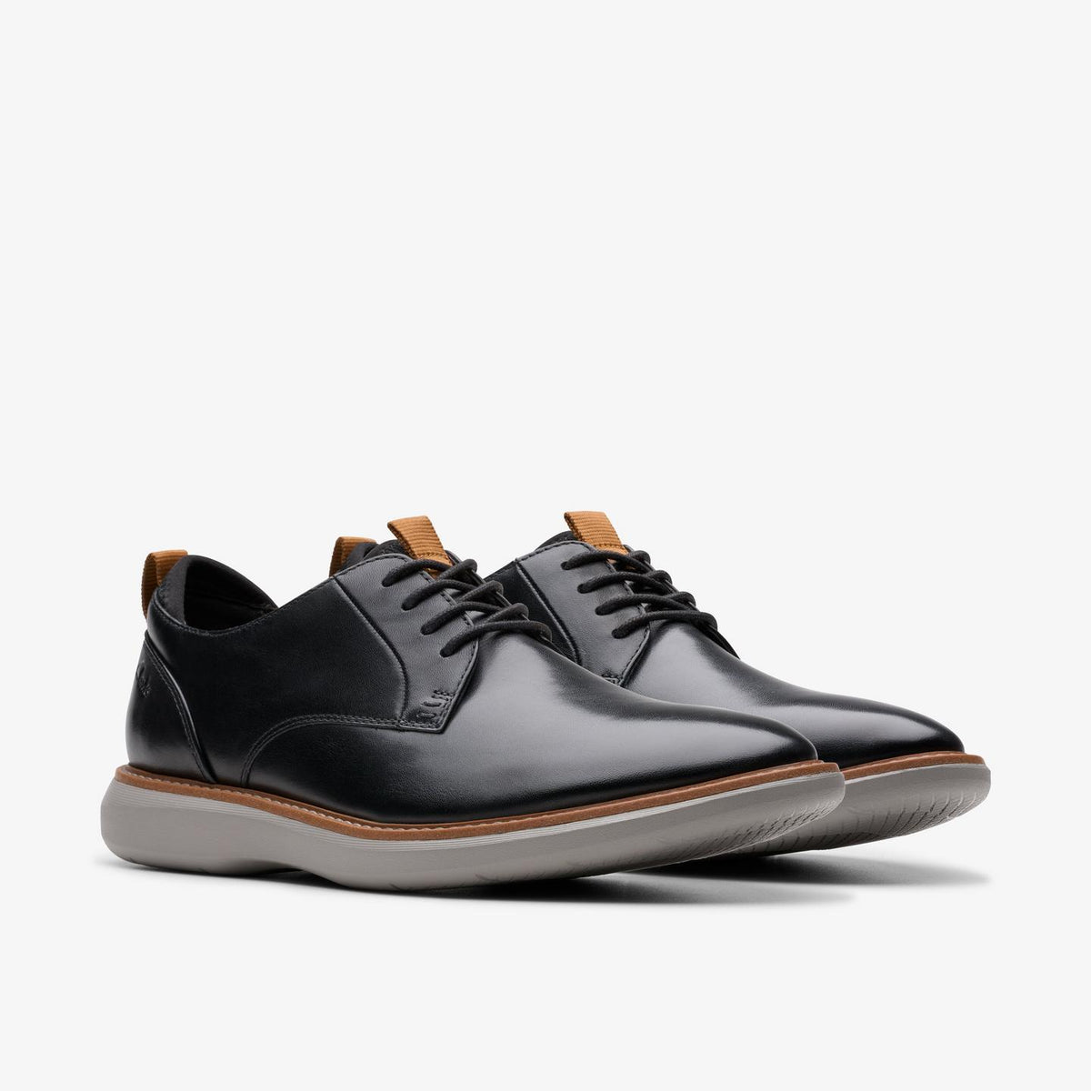 Clarks Men's Brantin Plain Oxford