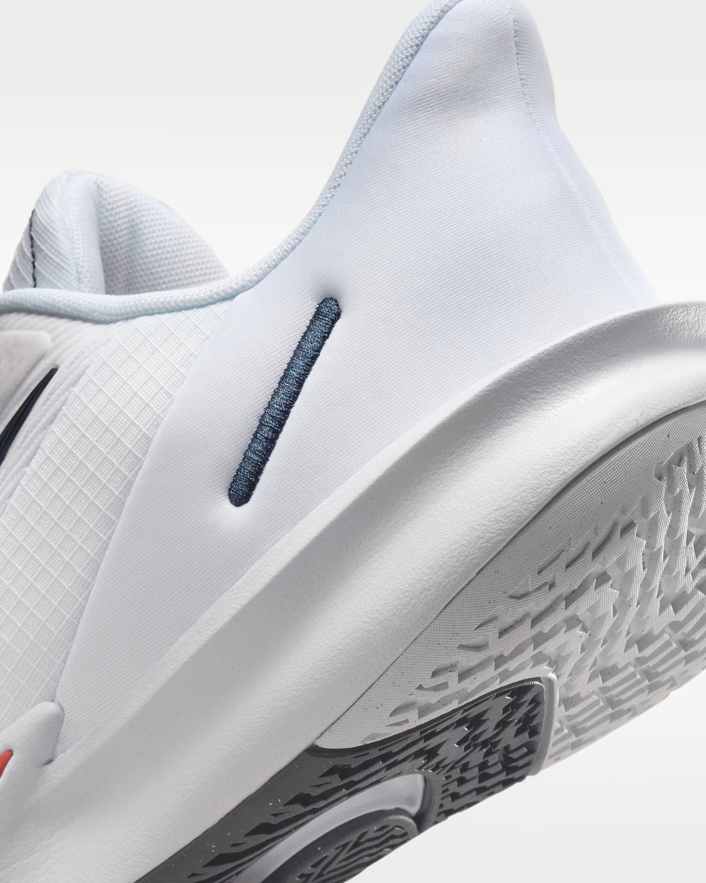 Nike Precision 7 EasyOn