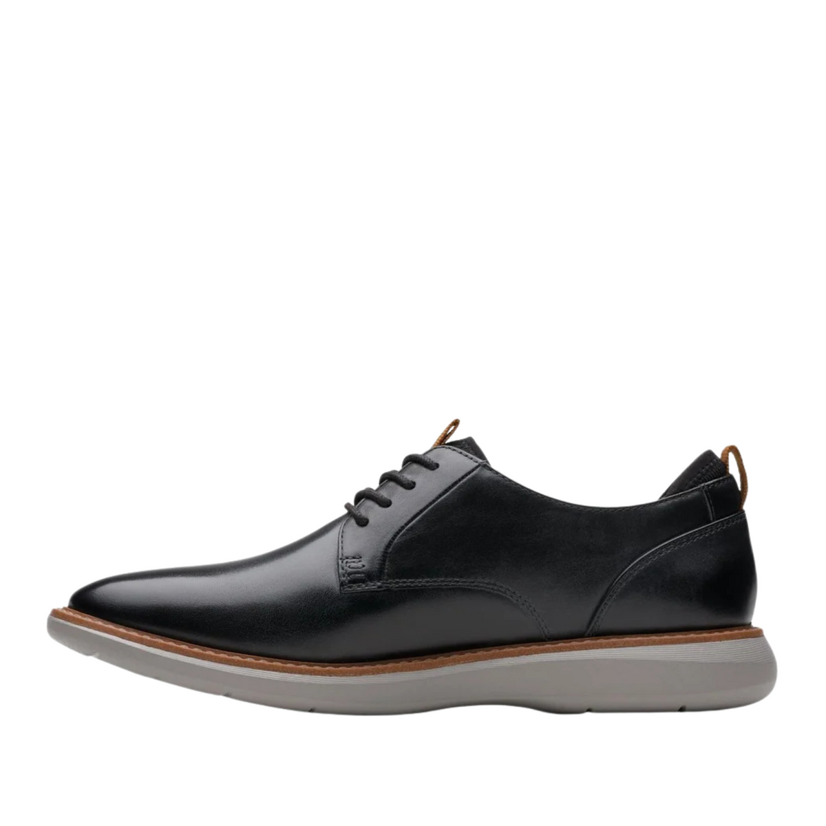 Clarks Men's Brantin Plain Oxford