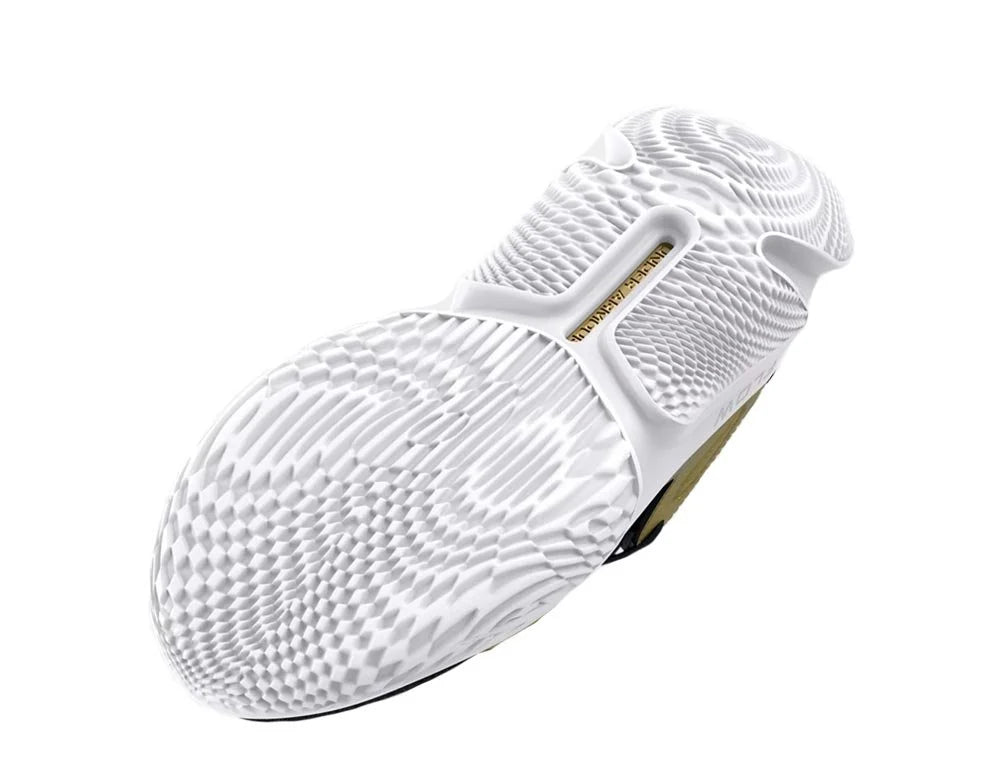 Under Armour Flow Breakthru 4