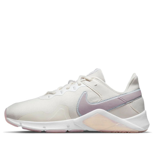 Nike Legend Essential 2 Premium