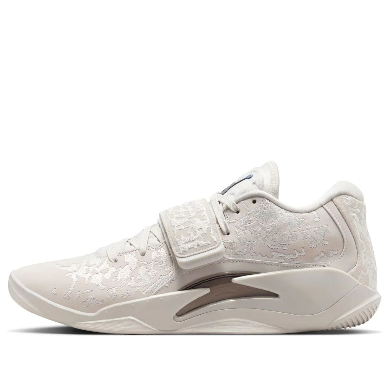 Air Jordan Zion 3 SE M.U.D. 'Light Bone'