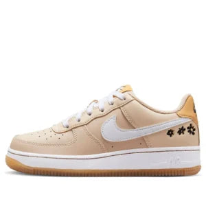 Nike Air Force 1 SE