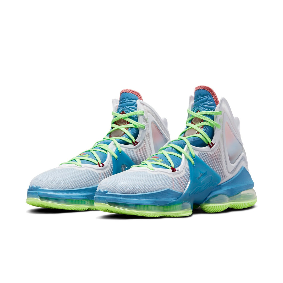 Nike-LeBron 19