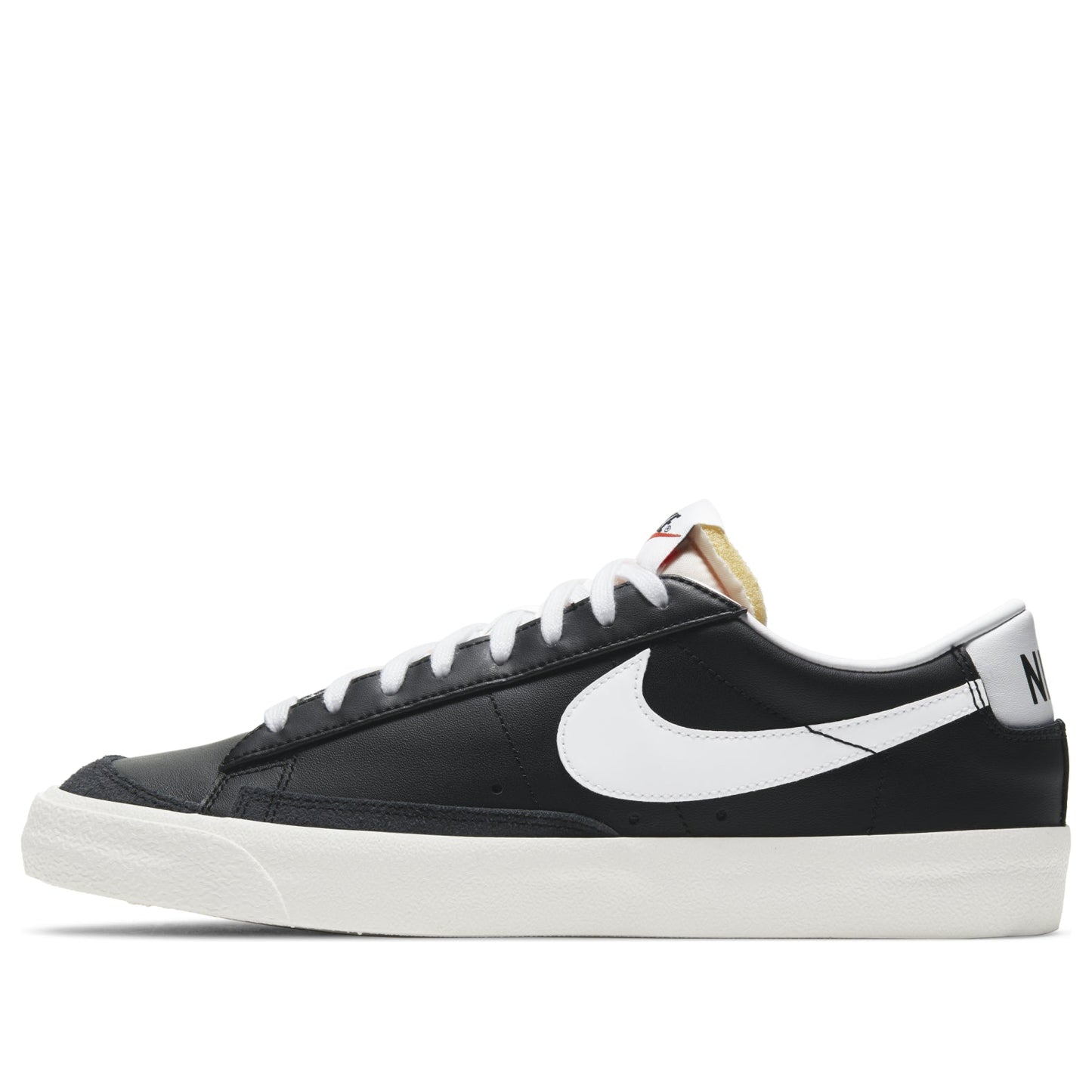 Nike Blazer Low '77 Vintage 'Black White'