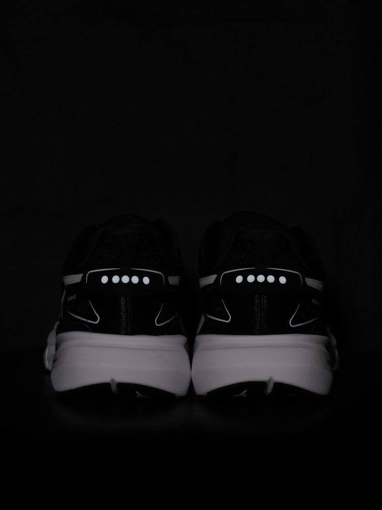 Diadora Nucleo 2