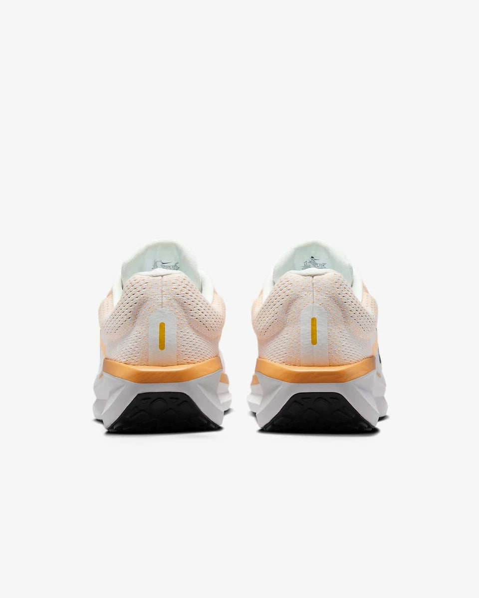 Nike Winflo 11 Sail Laser Orange Coconut Milk Black