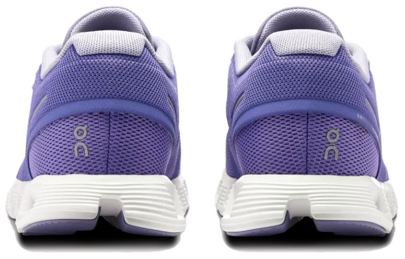 On Running On Cloud 5 'Blueberry Feather'