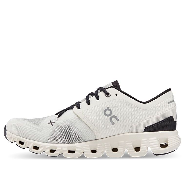 On Running-(WMNS) On Running Cloud X 3 'White Black'