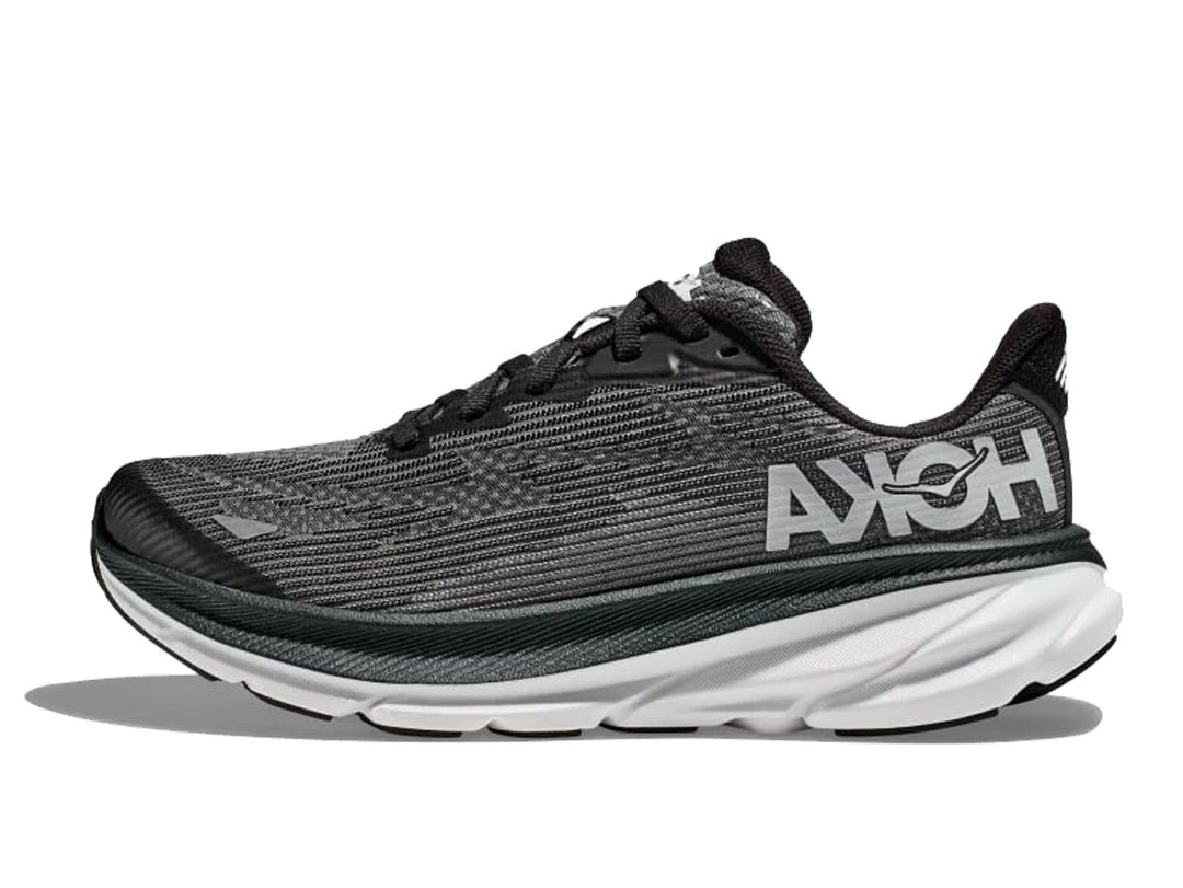 HOKA Clifton 9