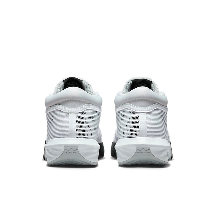 Nike-LeBron Witness 8 'White Light Smoke Grey