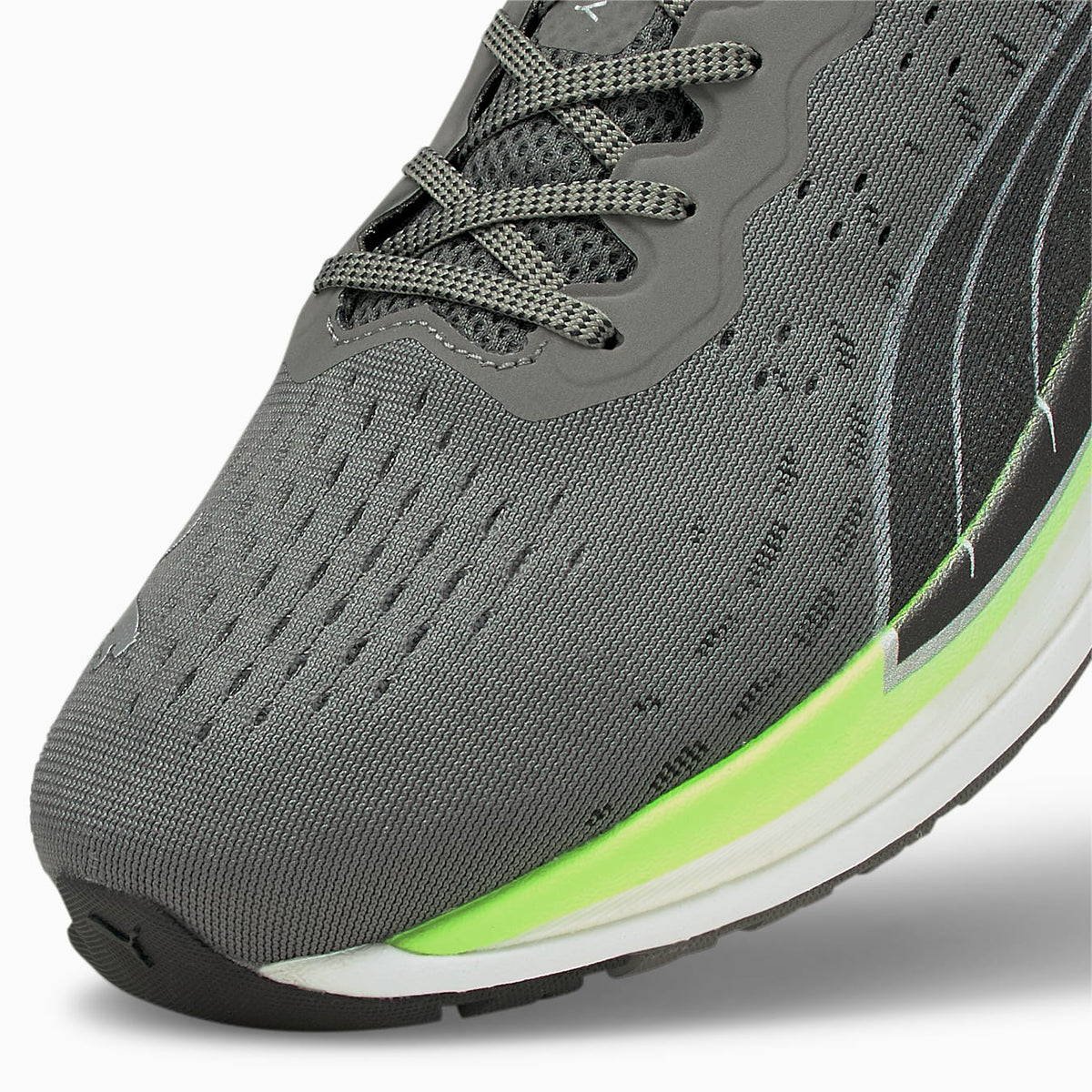 Magnify Nitro Men's Running Shoes