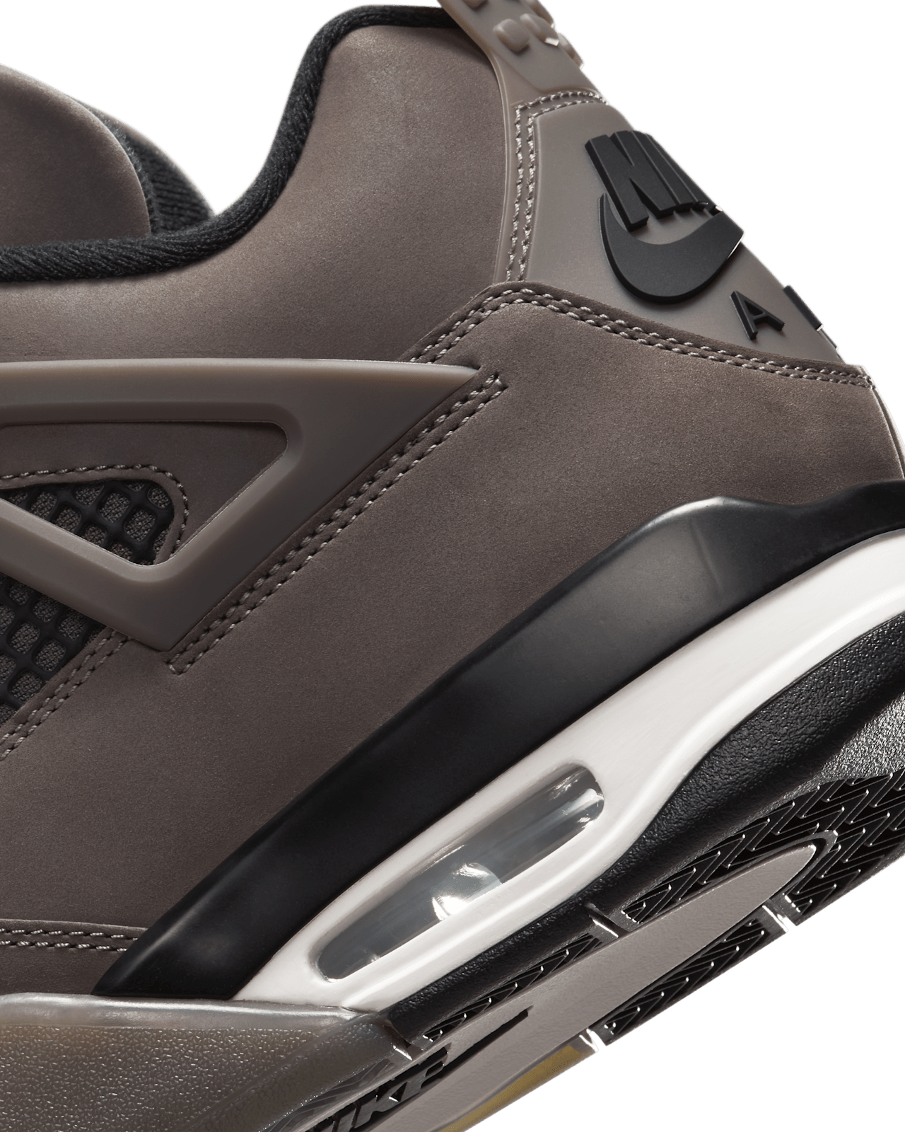 Air Jordan 4
Cave Stone and Black