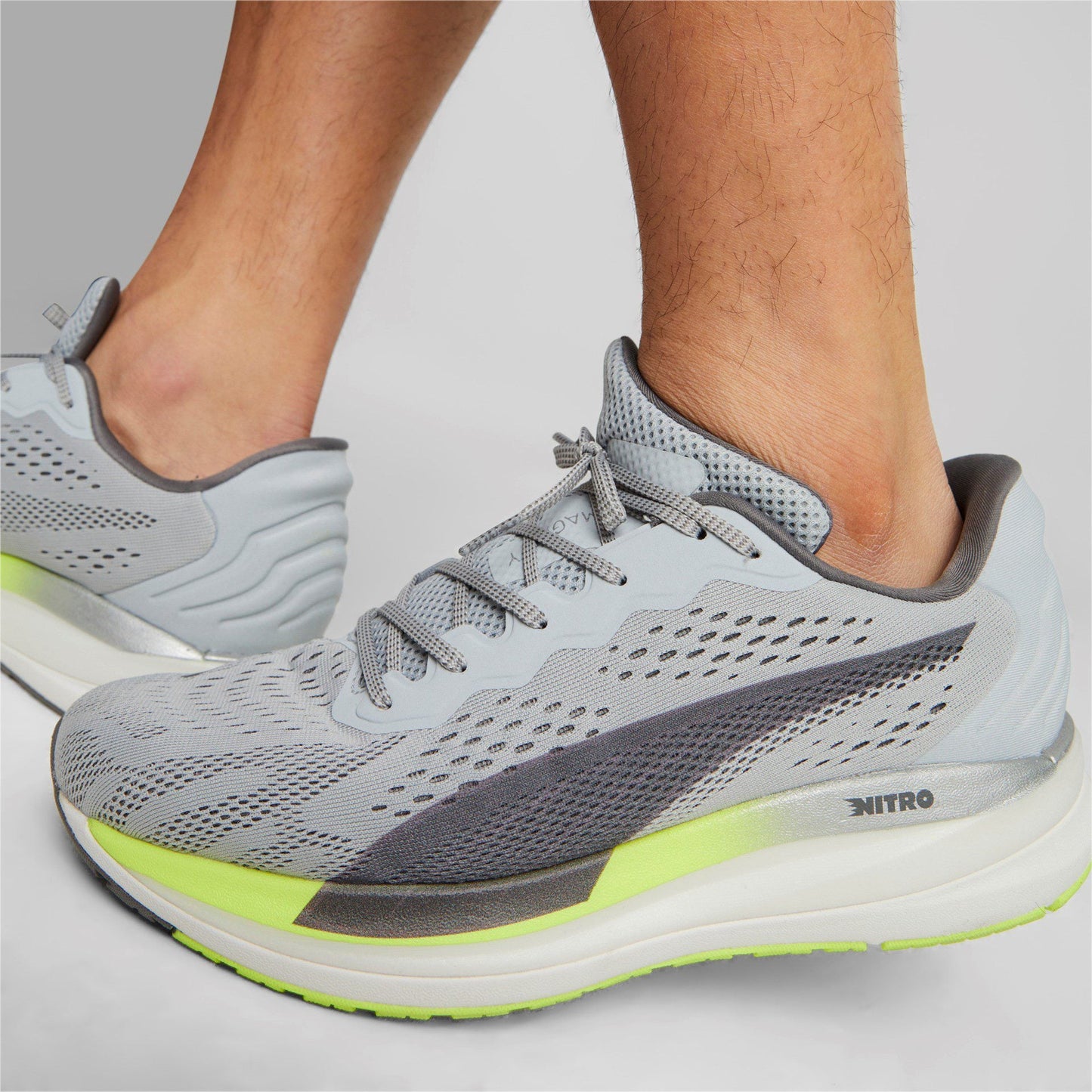 PUMA MAGNIFY NITRO SURGE