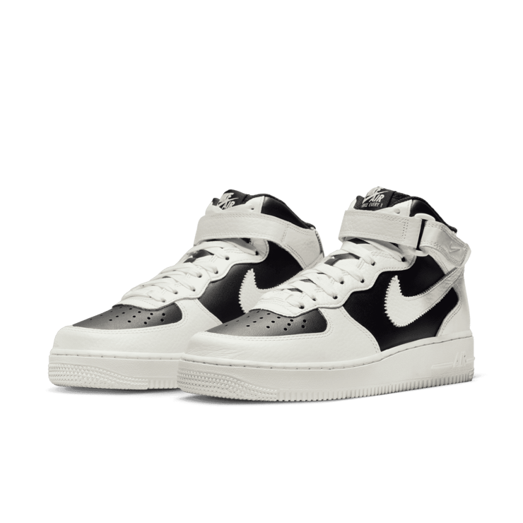 Nike Air Force 1 '07 Mid Shoes