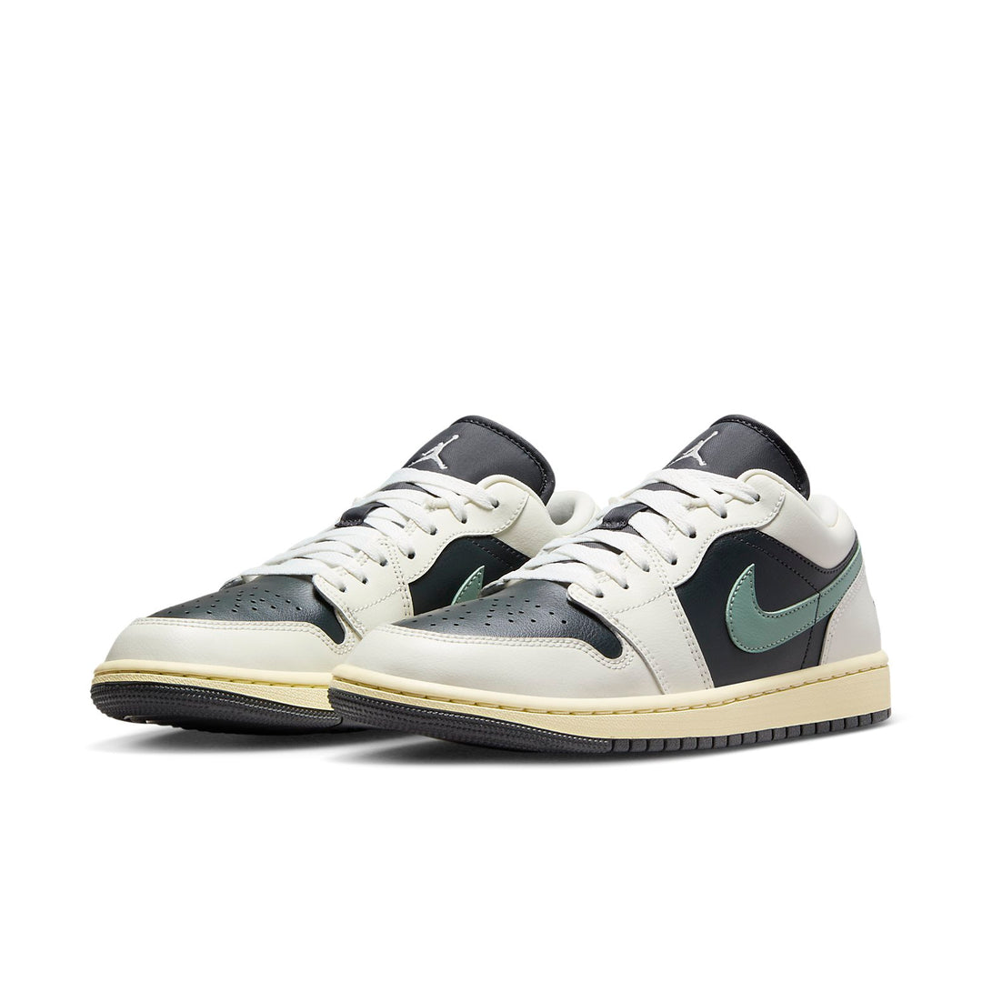 Jordan-(WMNS) Air Jordan 1 Low 'Jade Smoke'