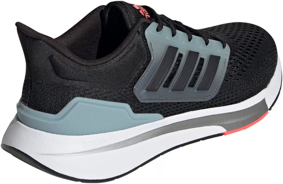 Running shoes adidas EQ21 RUN