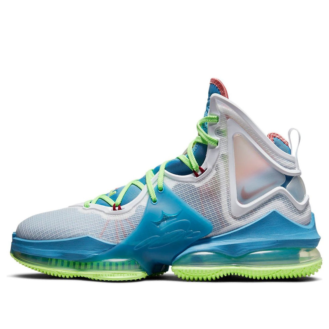 Nike-LeBron 19