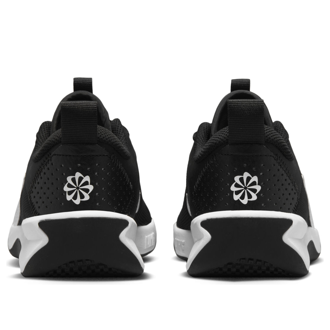 Nike Omni Multi-Court 'Black White