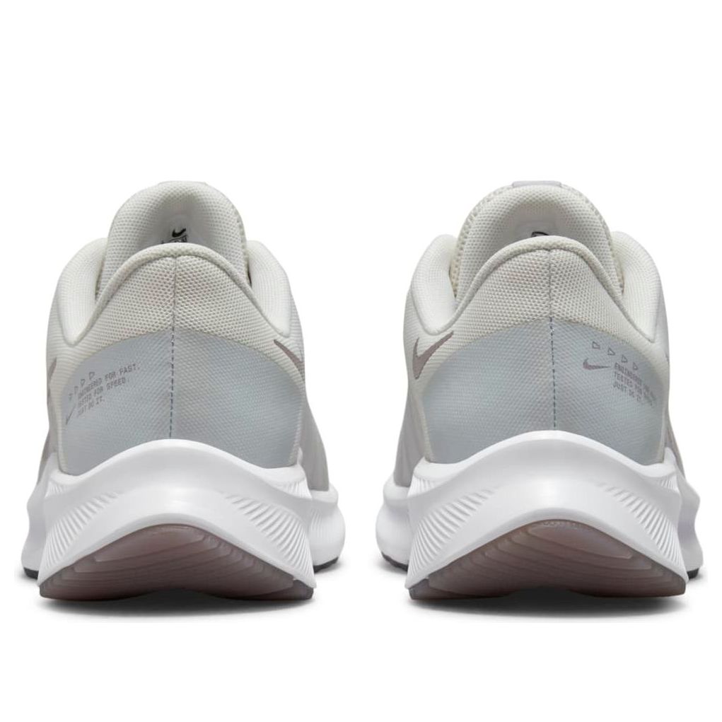 Nike Quest 4 Premium 'Photon Dust Metallic
