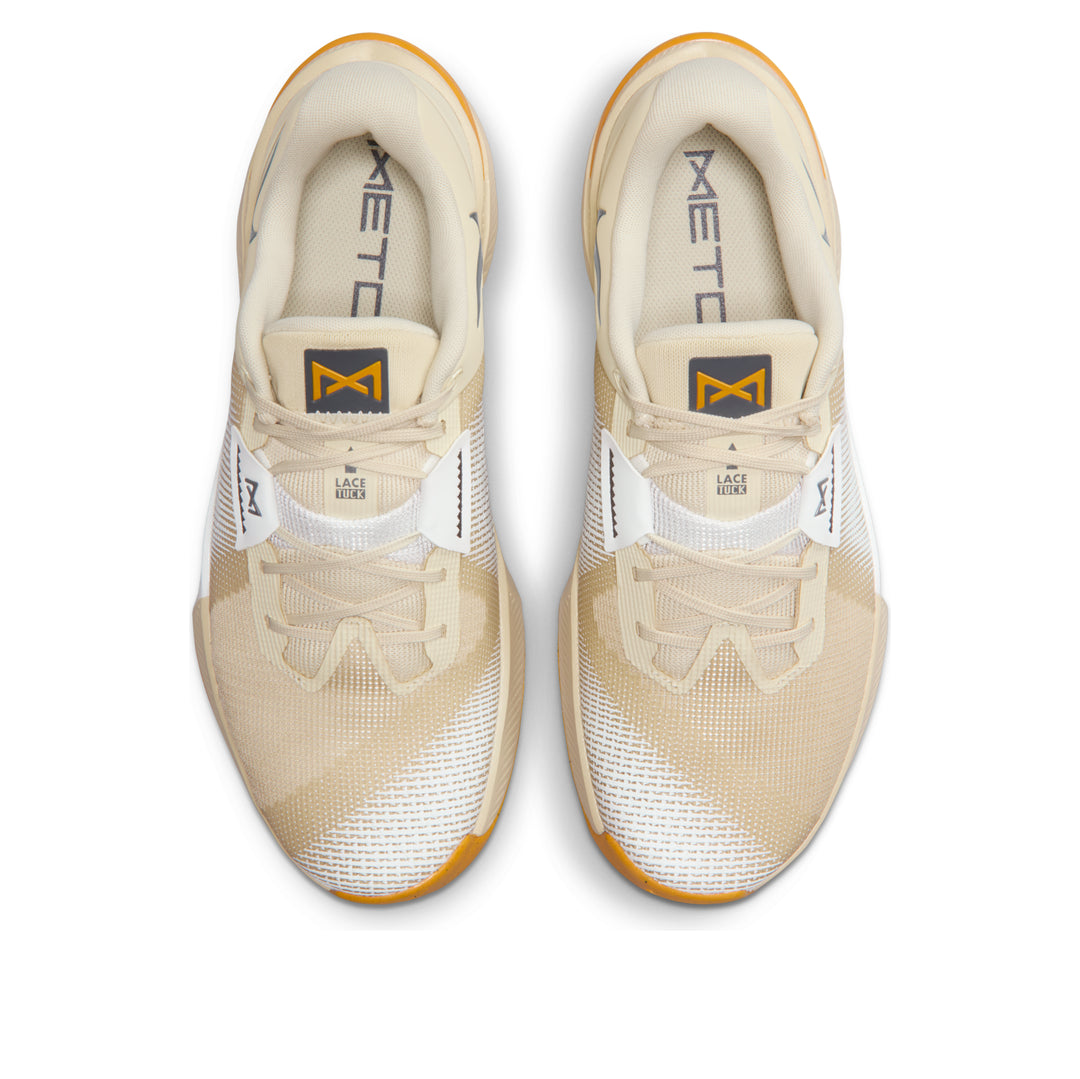 Nike-Metcon 10 'Light Khaki Gold Leaf'