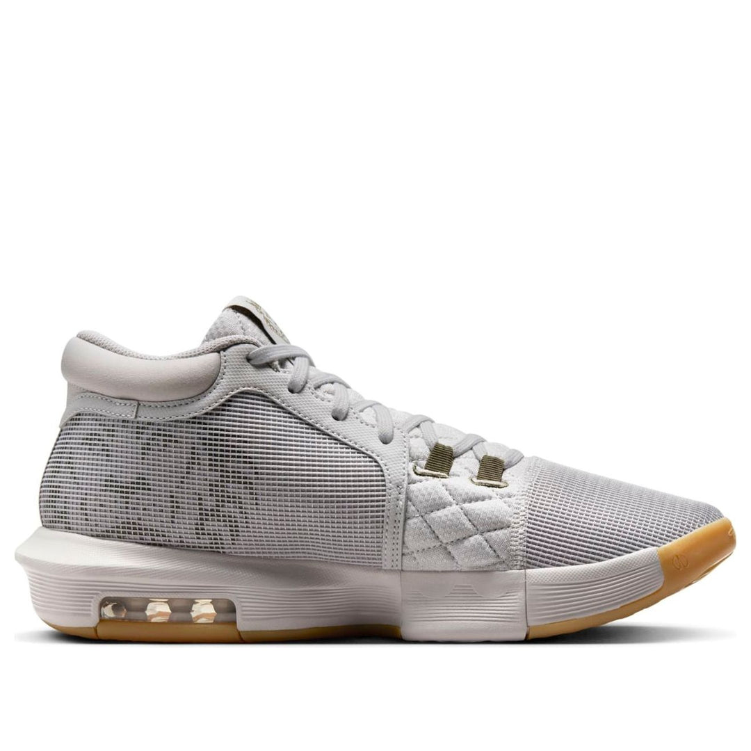 Nike-LeBron Witness 8 'Light BoneGum'
