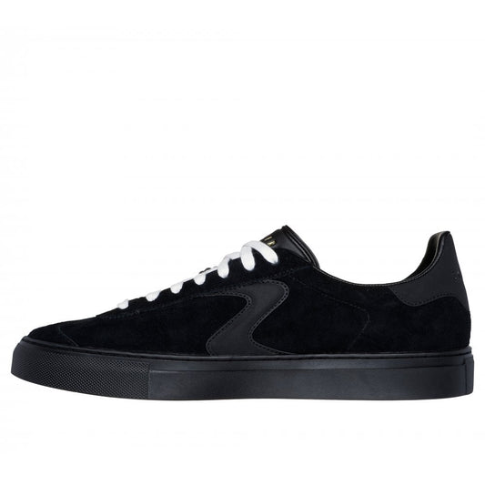Skechers
 Black