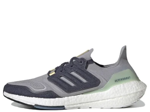 adidas UltraBoost 22